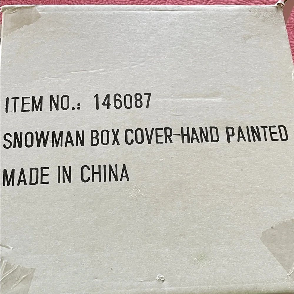NIB Snowman Box Cover - Hand Painted for tissues. With original box - Picture 3 of 9